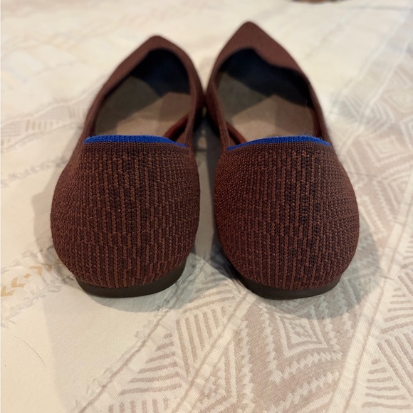 RETIRED PATTERN! Rothy’s Truffle Python Point flat (size 8.5) - Picture 3 of 6